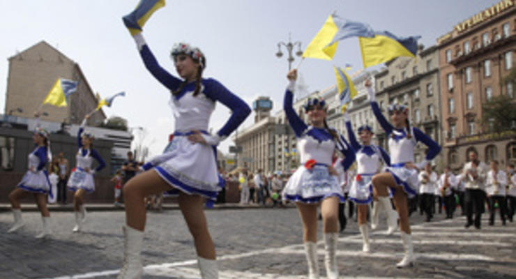 Парад вышиванок, стритбол, цирковые номера. Как в Киеве отметят День Независимости