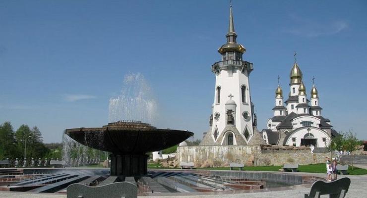 Независимость от столицы: Где провести праздники киевлянам (ФОТО)