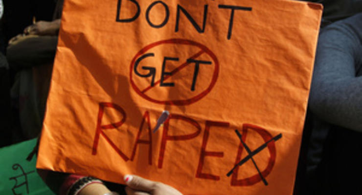 В Индии изнасиловали журналистку