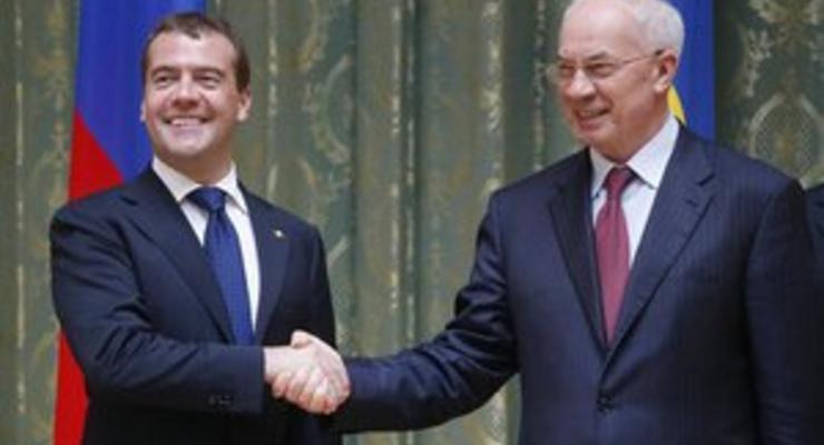 Азаров сегодня встретится с Медведевым, чтобы обсудить "торговые войны"