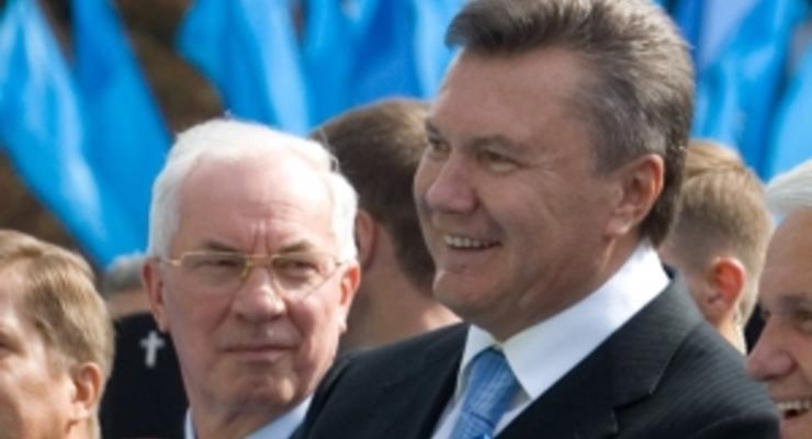 Журналист Азаров и космонавт Янукович: Кем хотели стать политики в детстве (ФОТО)