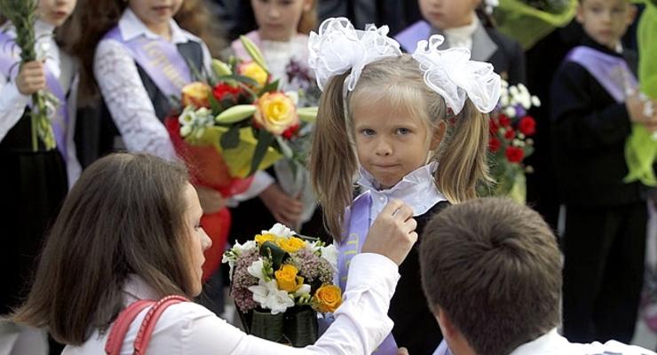 На произвол украинских школ можно жаловаться по телефону