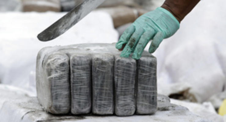 По делу о крупнейшей в истории Парижа контрабанды кокаина задержаны гвардейцы армии Венесуэлы