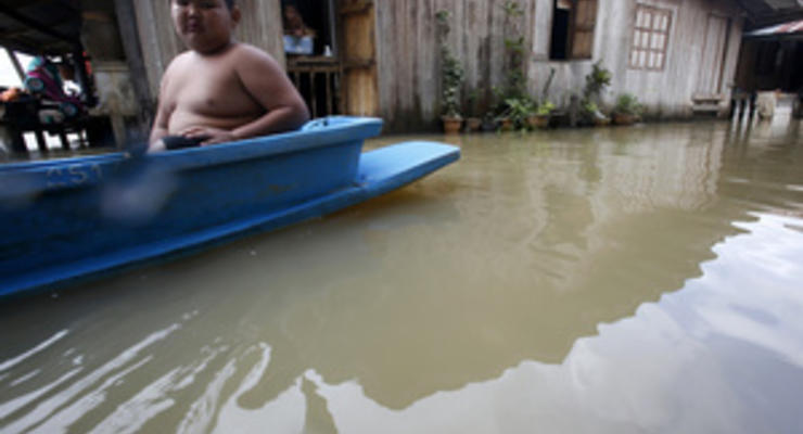 В результате продолжительных ливней в Таиланде пострадали более 600 тысяч человек