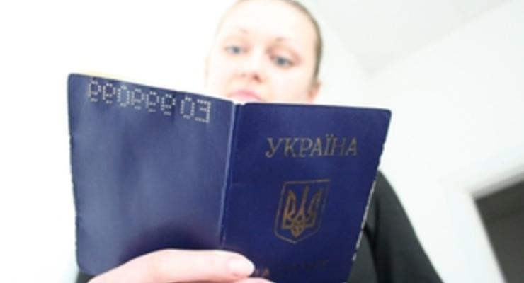 Для желающих получить украинское гражданство могут ввести тест на знание языка и законов