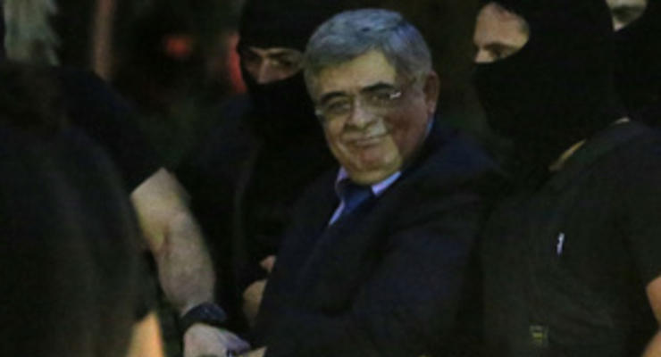 Суд признал арестованного главу ультраправой партии Греции лидером преступной организации - СМИ