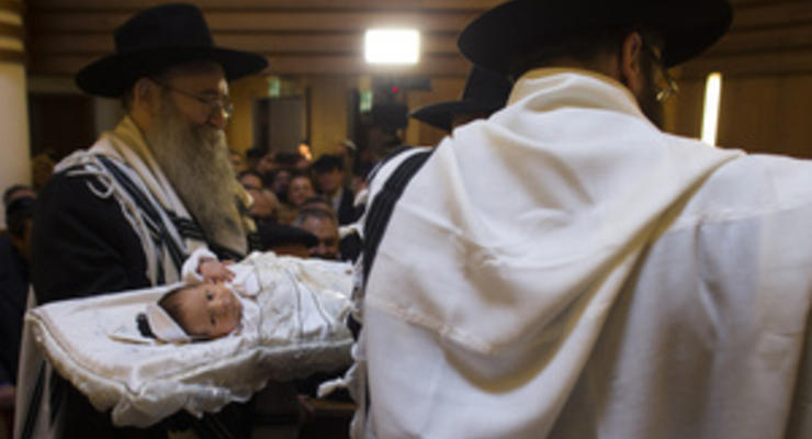 Древняя традиция. Израиль призвал ПАСЕ немедленно отменить резолюцию против обрезания