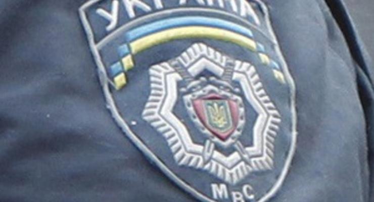 Тернопольского милиционера уволили за езду на нерастаможенном авто