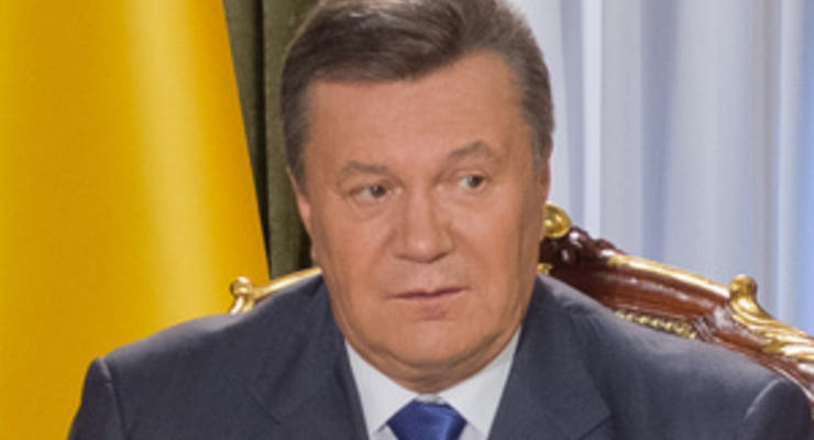 Янукович готовится к встрече с женщинами-героями, а Азаров отбыл в Россию