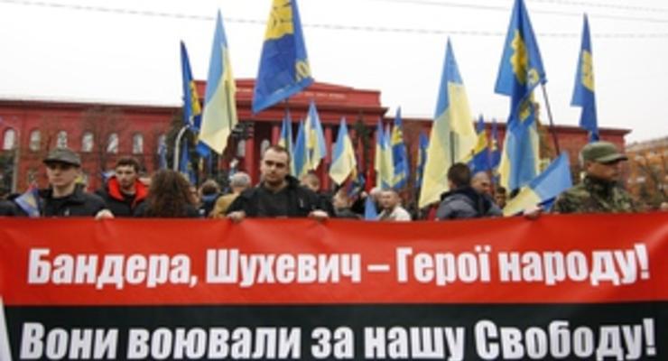 В целом без эксцессов. В Киеве продолжается марш в поддержку ОУН-УПА (обновлено)