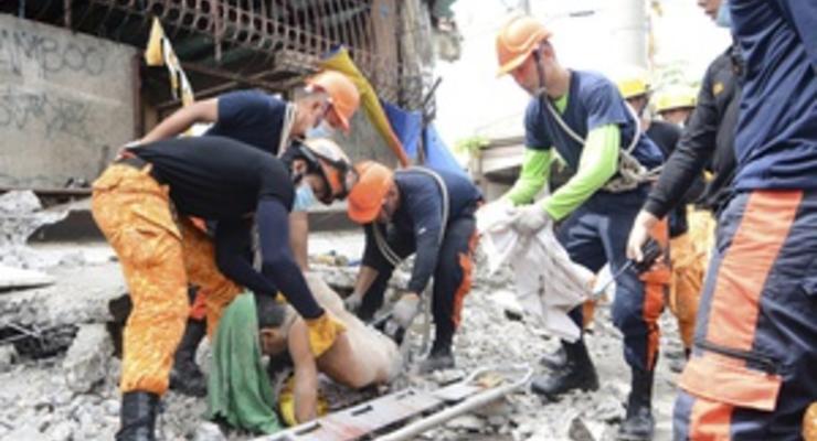 Число жертв землетрясения на Филиппинах превысило 30 человек и продолжает расти