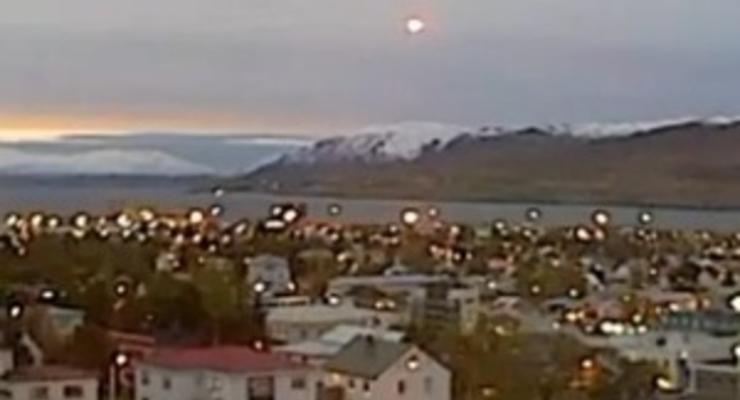 В небе над Исландией местный житель зафиксировал НЛО