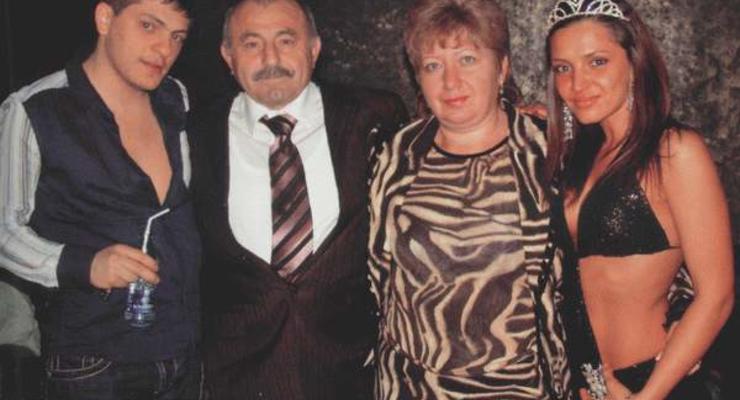 Жена крымского миллионера может скрыться заграницей