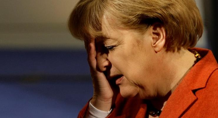 СМИ Германии: Телефон Меркель прослушивали не только США