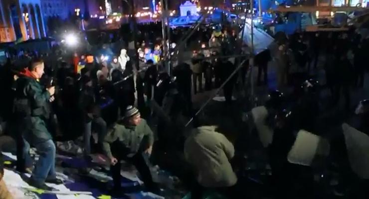 Видео зачистки Евромайдана в Киеве