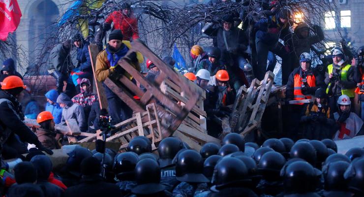 Разгона Майдана не будет – глава МВД