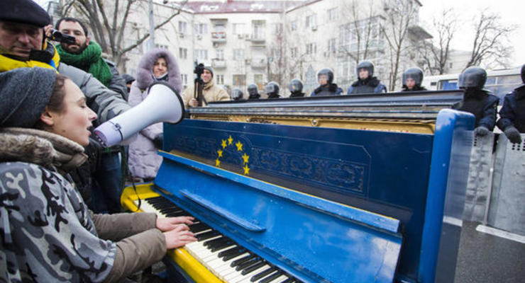 Музыкальный Майдан: что играют митингующие (ВИДЕО)