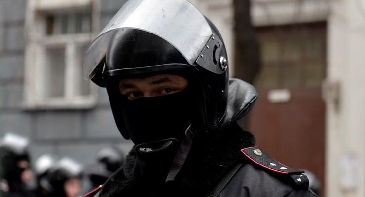 В киевский Дом офицеров свезли военных, возможны провокации - УДАР