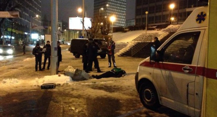 После матча Динамо-Рапид возле стадиона в Киеве умер болельщик австрийского клуба
