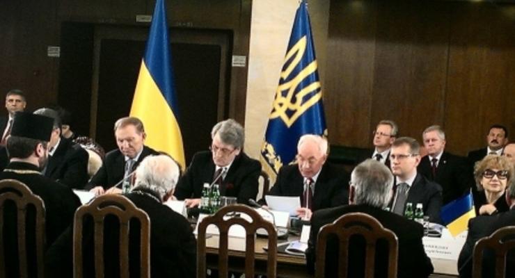 Круглый стол Януковича и оппозиции: все подробности