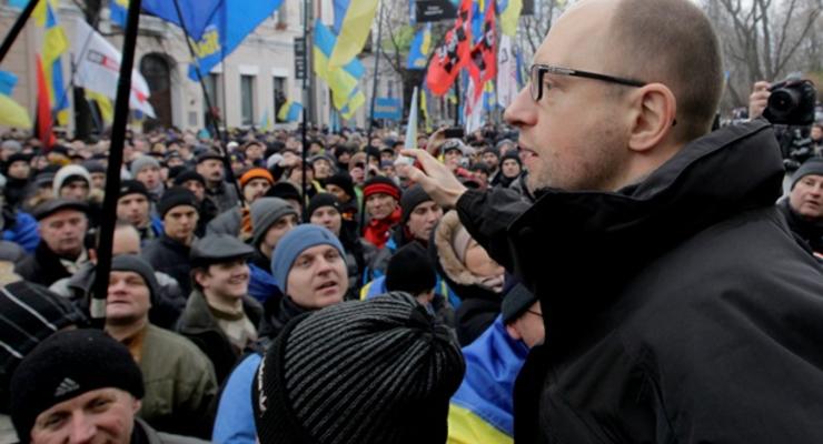 На следующей неделе в ВР оппозиция будет добиваться отставки правительства "всеми средствами и методами" - Яценюк