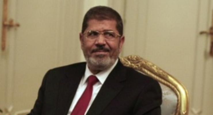 Экс-президент Египта Мурси предстанет перед судом за побег из тюрьмы в 2011 году