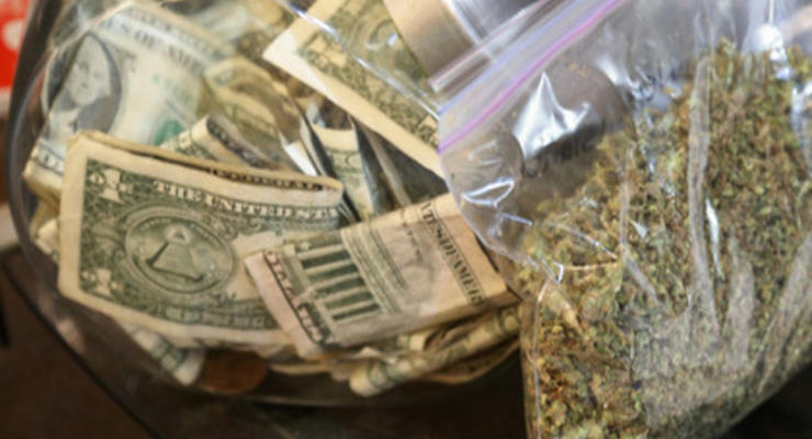 Легализация марихуаны в США. Доходы от продажи превысили миллион долларов в первые сутки