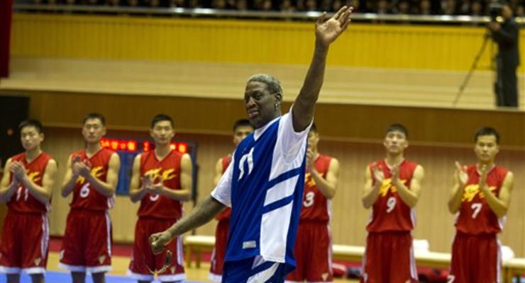 С днем рождения, товарищ Ын: баскетболист Родман поздравил лидера КНДР