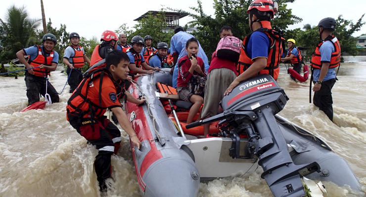 Растет число жертв наводнения на Филиппинах
