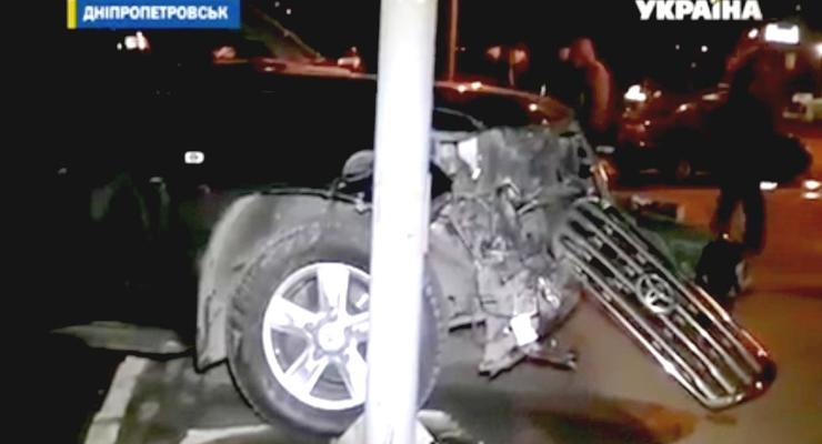 В Днепропетровске задержали угонщика, попавшего в ДТП на краденой машине