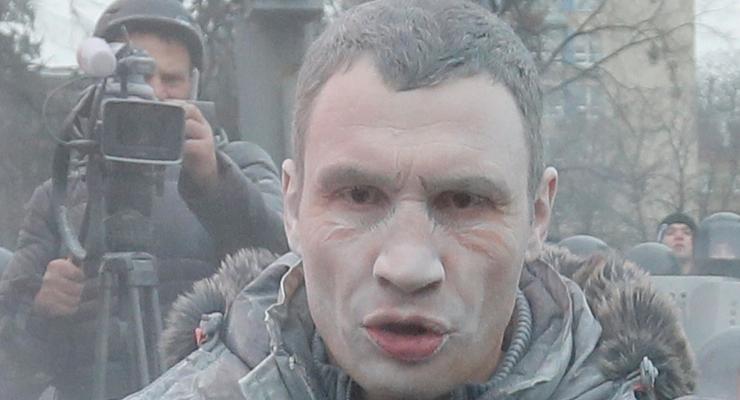 "Миротворец" Кличко. Фото лидера УДАРа в начале противостояния на Грушевского