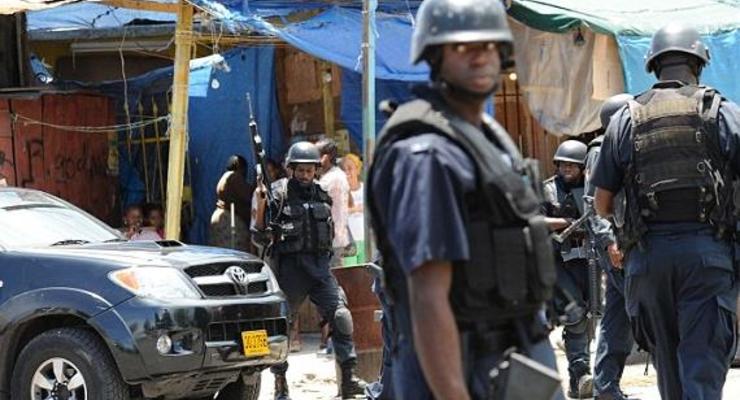На Ямайке полицейские "эскадроны смерти" ежедневно совершают убийства - СМИ