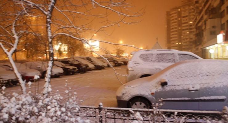 Гидрометцентр: в Украине - снег, метели и гололед