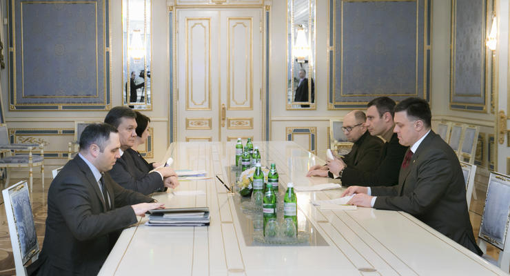 Итоги встречи президента и оппозиции: Яценюк отказался возглавить правительство