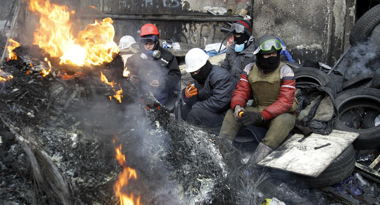 Сильный мороз не повлиял на жизнедеятельность Майдана