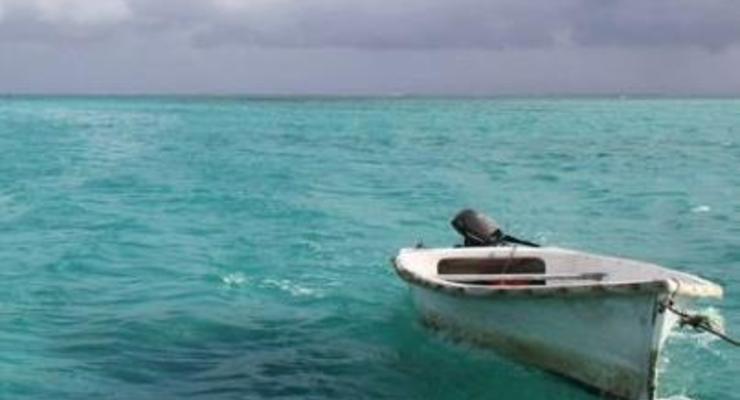 Мексиканец 16 месяцев провел в лодке в открытом океане
