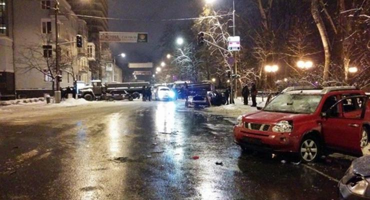 Евромайдан определил места для безопасной парковки машин активистов