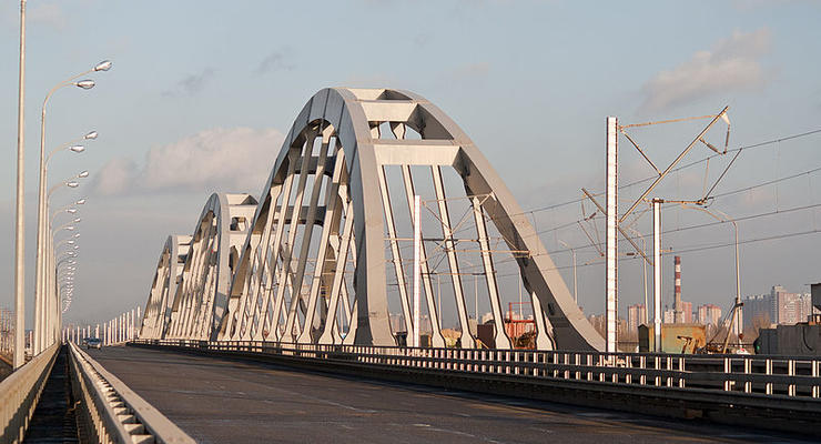 Часть киевского ботсада им. Гришко отдадут на строительство моста