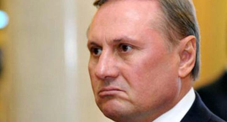Ефремов призвал оппозицию "забыть обиды" и вместе выработать стратегию выхода из кризиса