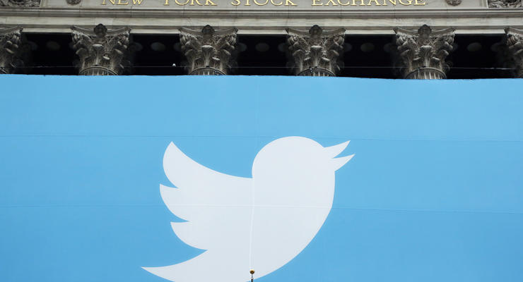 Сервис микроблогов Twitter отчитался о годовой выручке