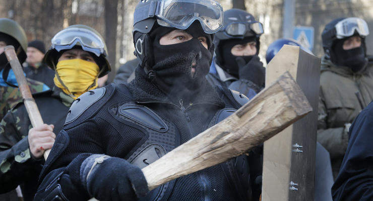 Пострадавшие от взрыва в Киеве являются сторонниками Правого сектора - МВД