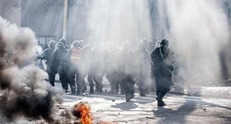 В результате антиправительственных протестов в Боснии пострадали более 200 человек