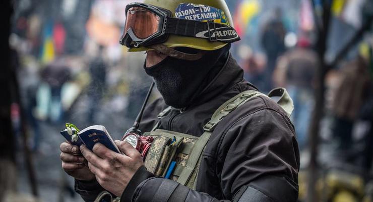 День в фото: Весеннее настроение на Майдане и слезы радости в Сочи