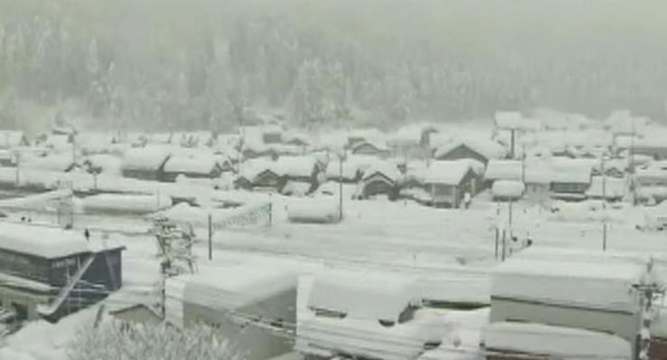 В Японии свыше 770 рейсов отменены из-за снегопадов