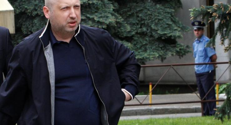 Все депутаты от оппозиции покидают Раду и идут на Майдан - Турчинов