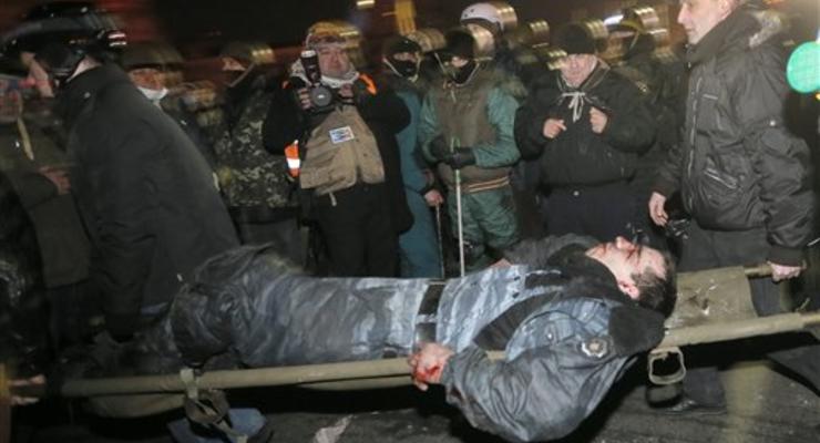 24 работника милиции были ранены из огнестрельного оружия - МВД