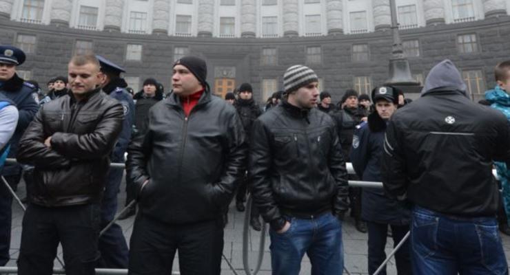 Сторонники Партии регионов в Мариинском парке объявили мобилизацию