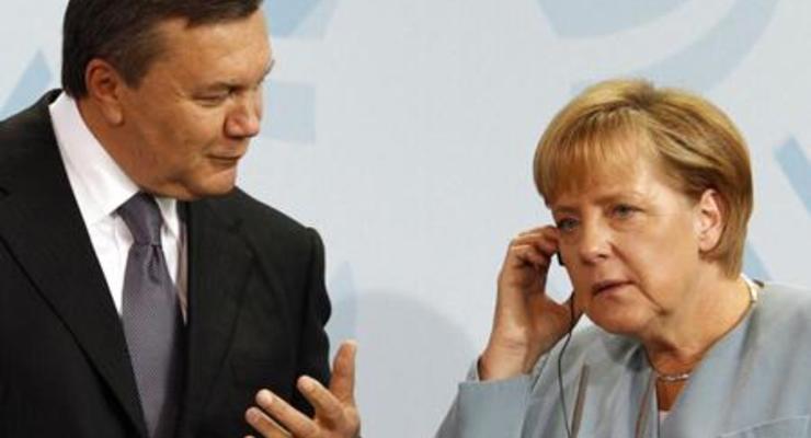 Янукович проведет телефонный разговор с Ангелой Меркель