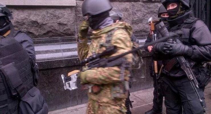 Милиции выдано боевое оружие – Захарченко подписал приказы