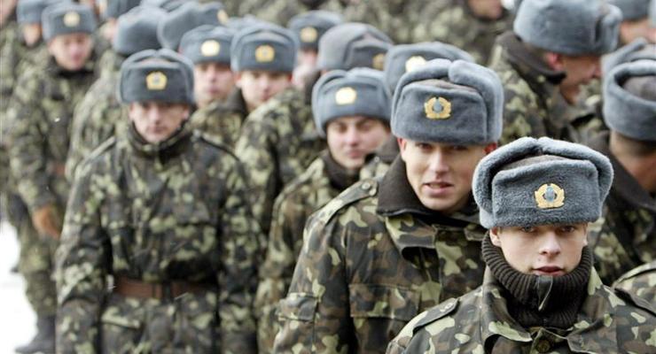 Генштаб: Военные Украины не будут втянуты в политический конфликт